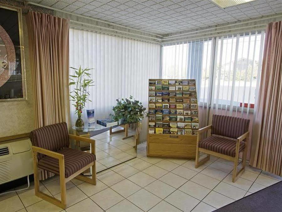 Executive Inn Fort Wayne Exterior photo